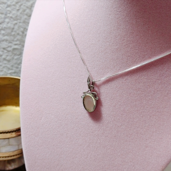 Rare BEAU Sterling Ornamental Hand Mirror Charm Pendant Necklace - Picture 10 of 10